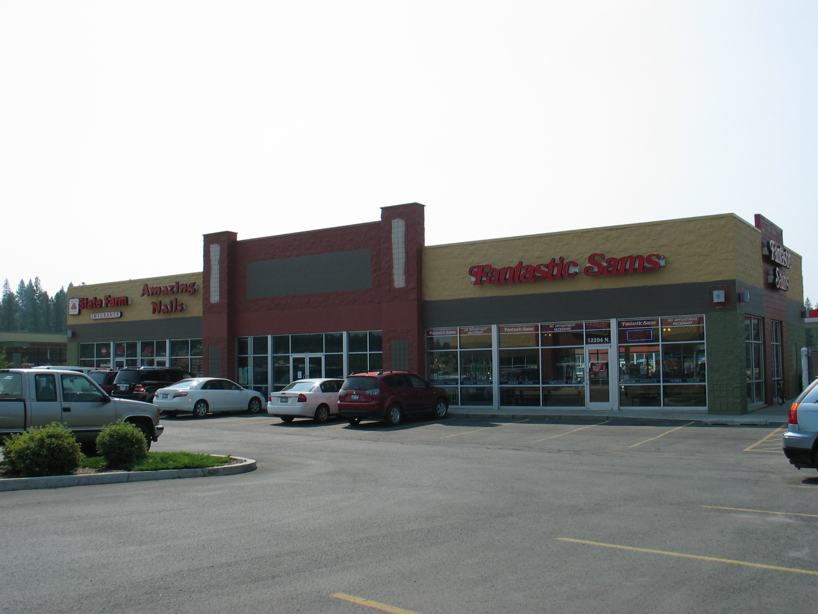 Multi-Tenant Wandermere Fred Meyer, Spokane, Washington